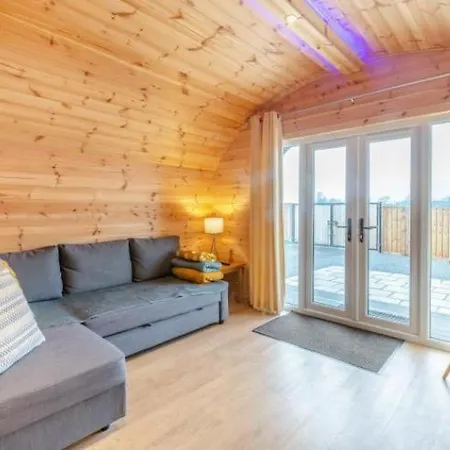 My Happy Hounds Glamping Camping Northallerton