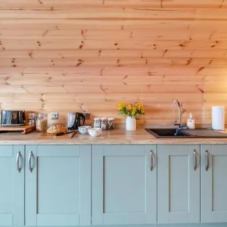 My Happy Hounds Glamping Camping