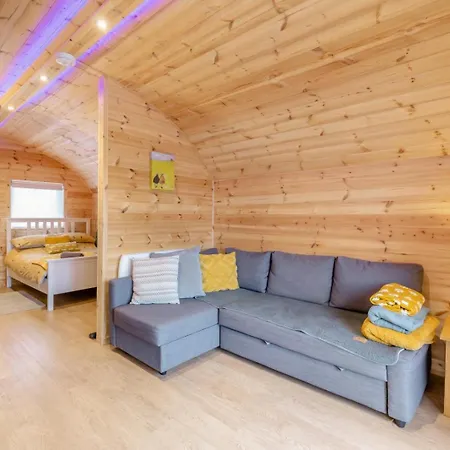 My Happy Hounds Glamping Northallerton